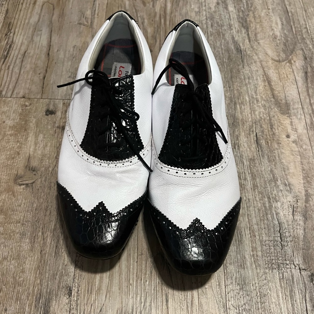 FootJoy LoPro Ladies wing tip golf shoes